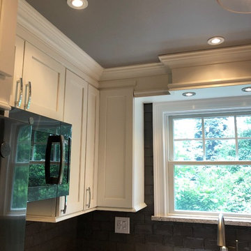 Kitchen Grey/White
