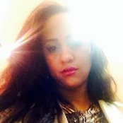 Nivia Vizzate's photo