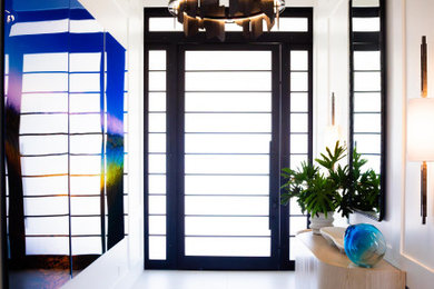 Entryway - entryway idea in San Diego