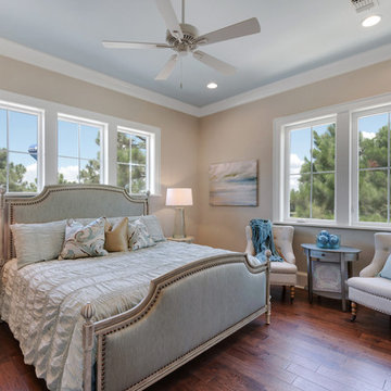 Regatta Bay Golf Course/Lakefront home