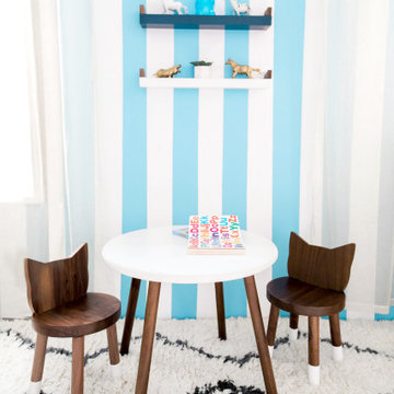 Kitty Chairs walnut + Peewee Table