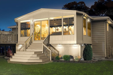 Inspiration for a contemporary sunroom remodel in Orange County