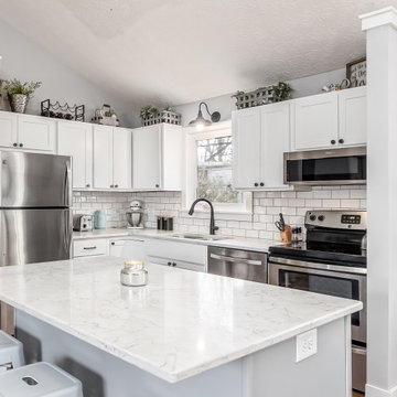 Traditional Kitchen Remodel Done in a Shaker Door