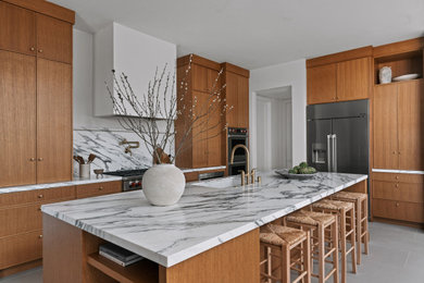 Example of a trendy kitchen design in Las Vegas
