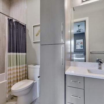 Hill Country Contemporary - Secondary Bath