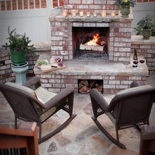 Outdoor fireplace
