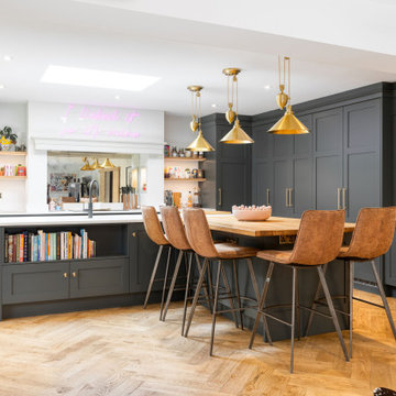 Confident & Fun Lay-On Shaker Kitchen