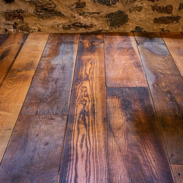 Wide Plank Antique Oak Flooring