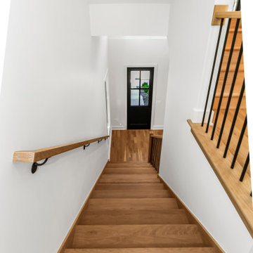 End Unit - Transitional Modern Luxury Rowhome Heritage Place Naperville, IL