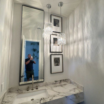 Bathroom wallpaper installation Pompano Beach, FL