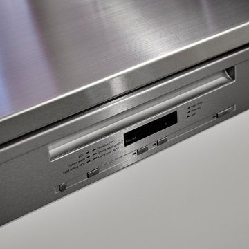A Stainless Steel Moment