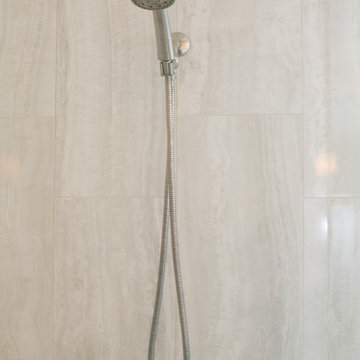 A serene spa masterbathroom