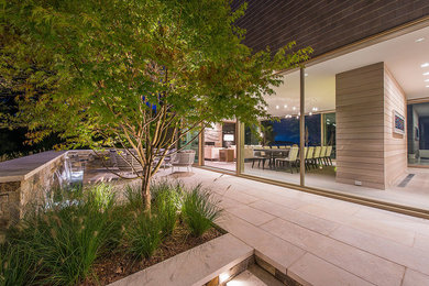 Modern exterior home idea