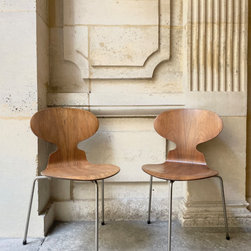 Restauration de chaises "fourmi" - Neuilly-sur-Seine - Dining Chairs