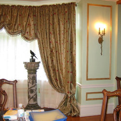 Drapes and Swags - Window Treatments