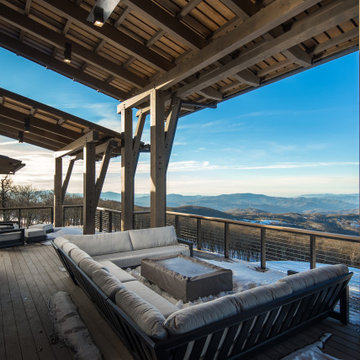 Mountain Modern Lodge