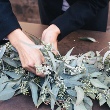 Houzz DIY: How to Make a Festive NYE Centerpiece with Bud Botanical