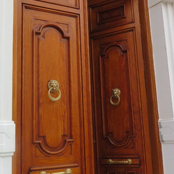 Restauraci&oacute;n de puerta exterior - Products