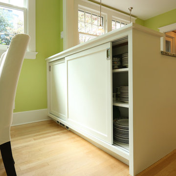 Anne & Jung's Airy Kitchen
