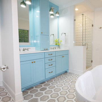 Sensational Girl's Bathroom
