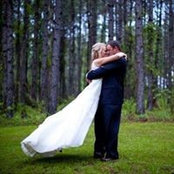 Allison Dismuke's photo