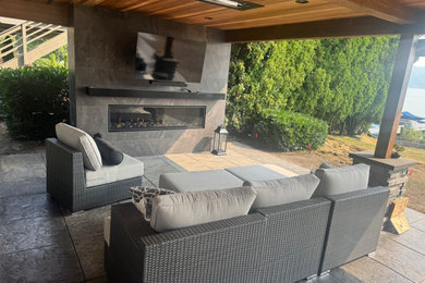 Trendy patio photo in Seattle