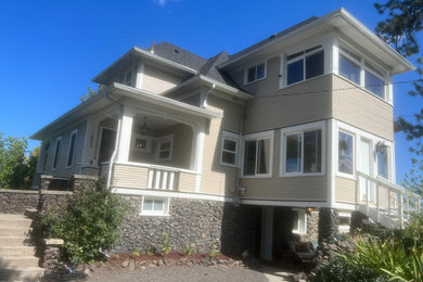 Exterior home idea in Seattle