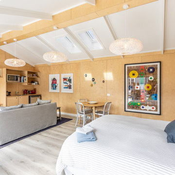 Beachside Studio Apartment