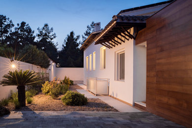 Trendy home design photo in Cagliari