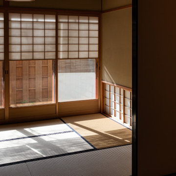 House in Nanzenji / Ricon del garaje