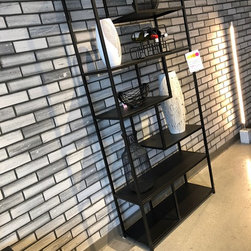 BRICK WALL - Bricks And Masonry
