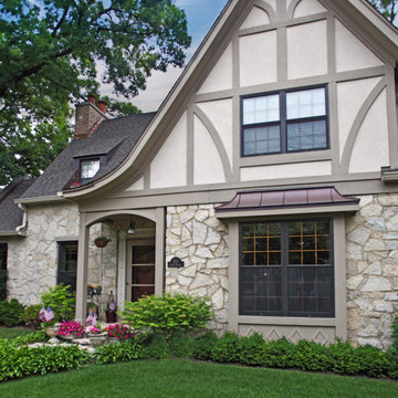 Balancing Tradition and Modern Comfort