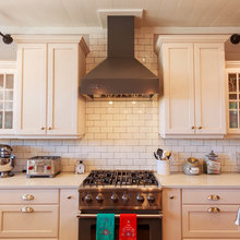 Kenyon kitchen