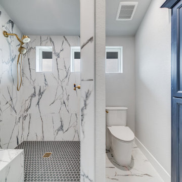 Modern: 4,950 ft², 4 BR/4 BA/2 ST