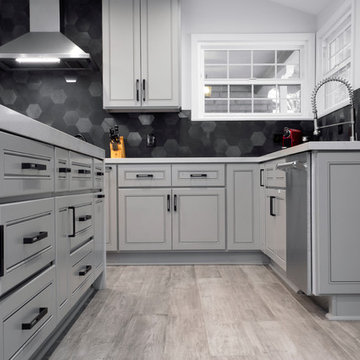 Modern grand kitchen in Woodland Hills CA