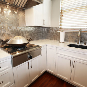 Eden Mosaic Tile Installations: Modern Cobble Pattern Stainless Steel Tile