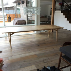 The Eleanor dinning table - Furniture