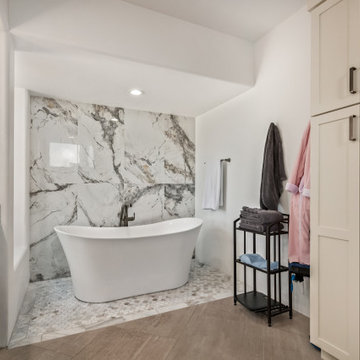 Nolina Trail - Warm Contemporary