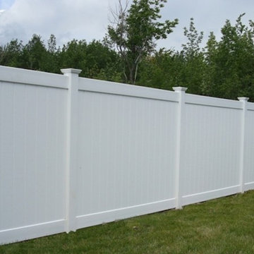 Vinyl Fences: Privacy