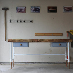 Hobby Project - LiveEdge Slab Desk - Drafting Tables