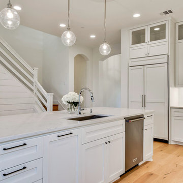 ATX Modern Farmhouse-Wire Brushed Rome White Oak