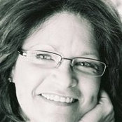 Susan Bush's photo
