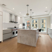 AMH CONSTRUCTION - BROWNSTONES & HIGH END CONVERSIONS NY's photo