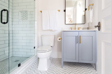 Example of a bathroom design in Seattle
