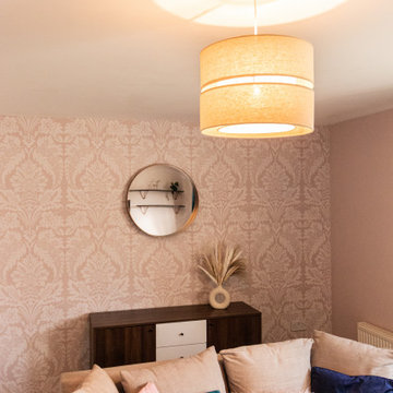 Blush Livingroom & Artsy Snug