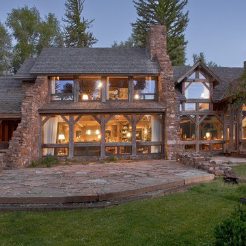 Bar BC House