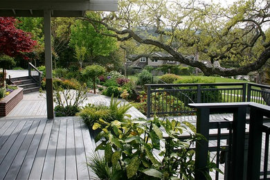 Inspiration for a deck remodel in San Francisco