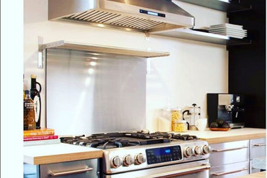Inspiration for a transitional kitchen remodel in Boston