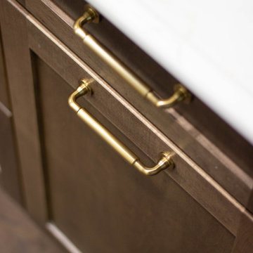 Crafting a Forever-Home’s Kitchen: Warm Tones, Smart Storage & Timeless Style