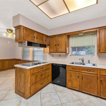 HOME FOR SALE: 1006 CASTLE HILL TRAIL KINGWOOD